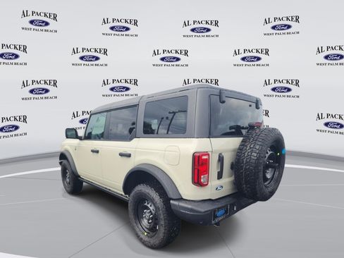 New 2026 Ford Bronco Big Bend w/ Black Diamond Package AWD/4WD image 3