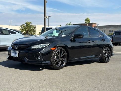 Used 2018 Honda Civic Sport Touring image 2