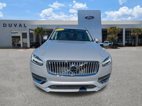 Used 2023 Volvo XC90 B5 Plus image 9