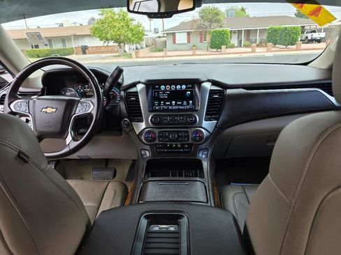 Used 2016 Chevrolet Suburban LTZ image 40