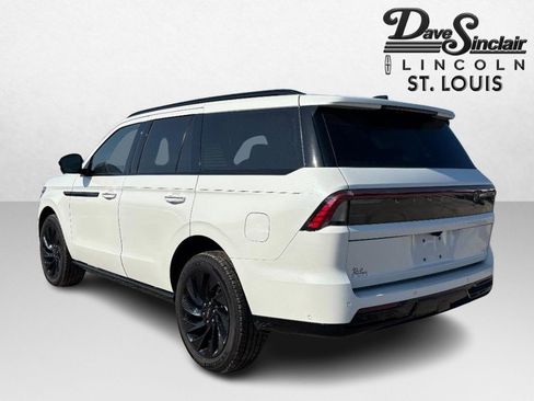 New 2025 Lincoln Navigator Reserve w/ Jet Appearance Package image 7