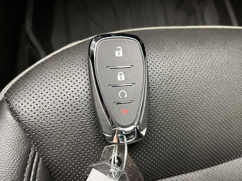 Certified 2024 Chevrolet Trax ACTIV FWD image 25