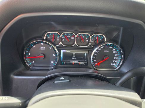 Used 2015 Chevrolet Silverado 1500 LT w/ LT Convenience Package AWD/4WD image 8