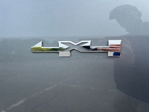 Used 2020 GMC Canyon SLE w/ Elevation Edition AWD/4WD image 38