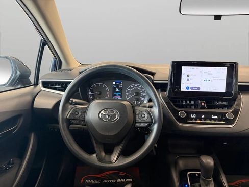 Used 2023 Toyota Corolla LE w/ Carpet Mat Package (TMS) FWD image 25
