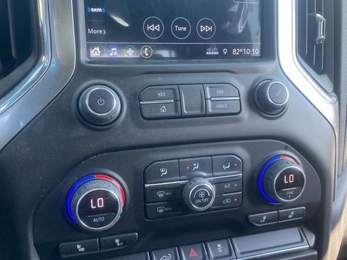 Used 2022 Chevrolet Silverado 2500 LT w/ Convenience Package image 33