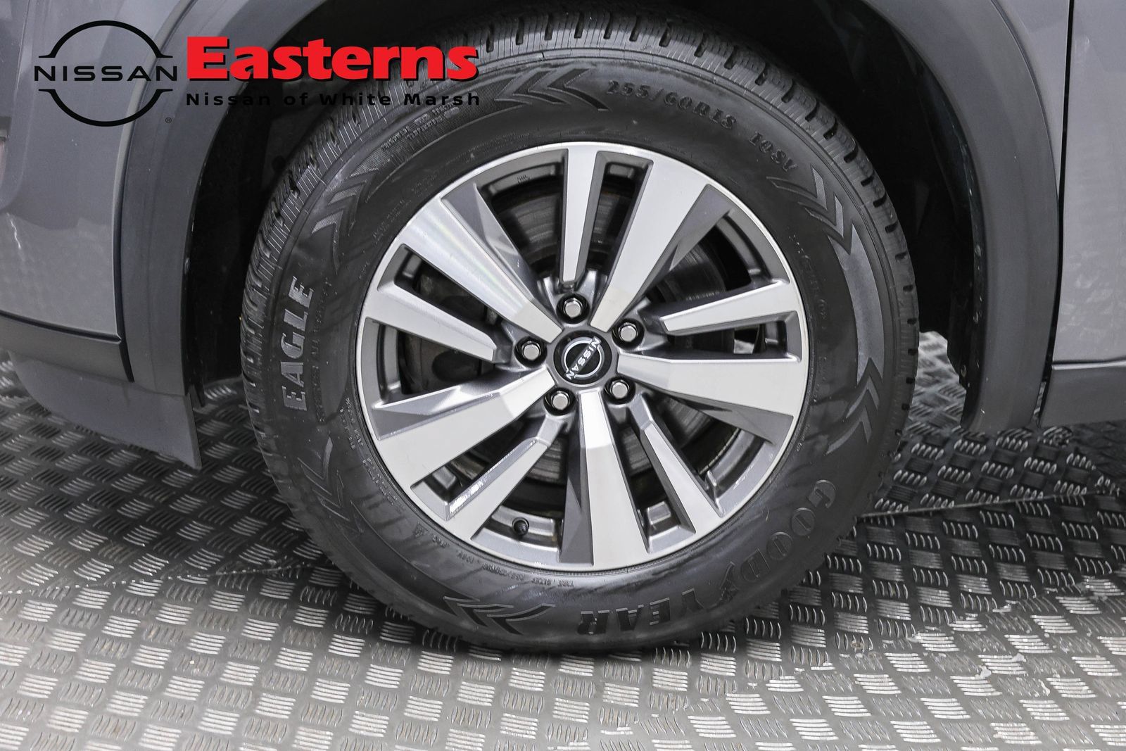 Used 2022 Nissan Pathfinder SL AWD/4WD image 33