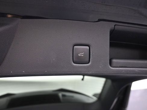 Used 2023 Ford Escape ST-Line Select w/ Tech Pack #2 AWD/4WD image 12