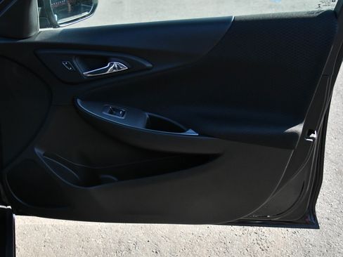 Used 2023 Chevrolet Malibu LT image 38