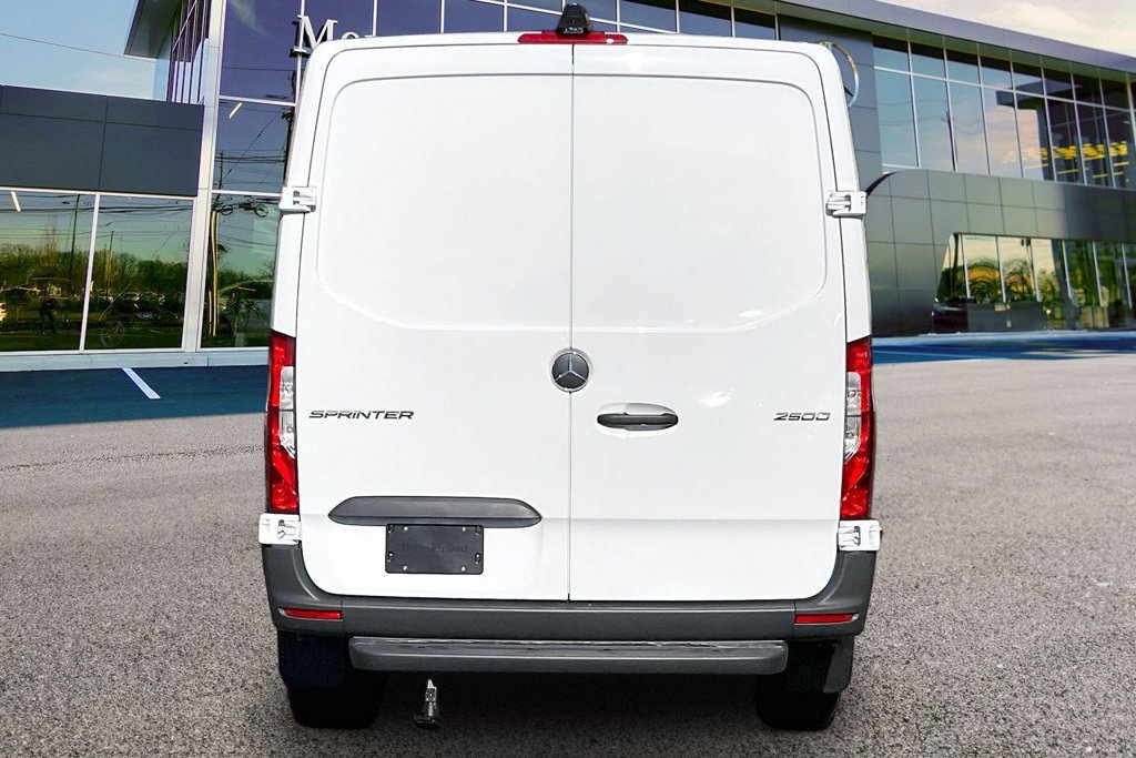 New 2026 Mercedes-Benz Sprinter 2500 image 4