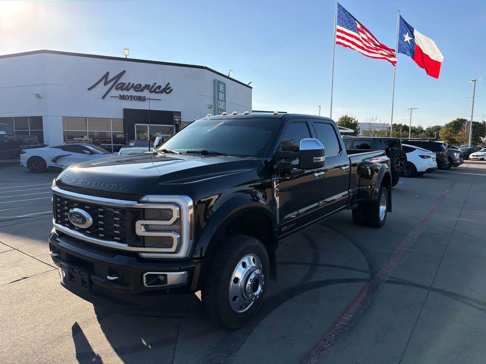 Used 2024 Ford F450 Platinum w/ FX4 Off-Road Package AWD/4WD image 1