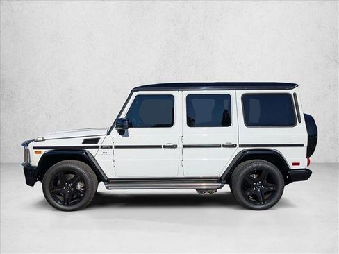 Used 2017 Mercedes-Benz G 63 AMG 4MATIC image 9