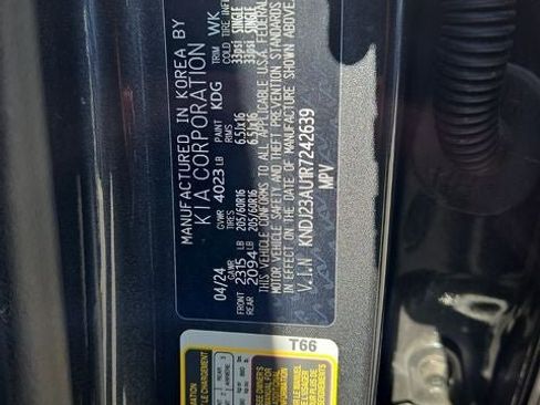 Used 2024 Kia Soul LX w/ Option Group 015 image 36