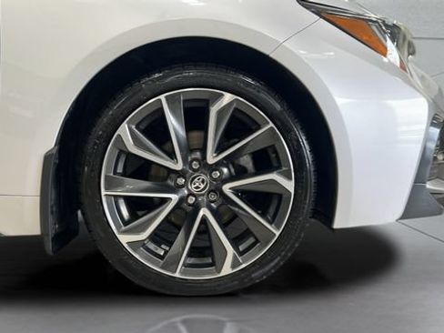Used 2020 Toyota Corolla SE FWD image 22