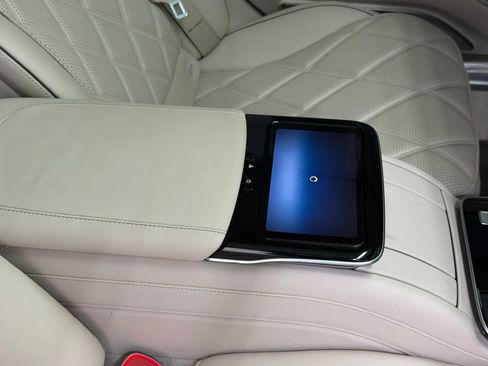 Used 2024 Mercedes-Benz Maybach S 680 4MATIC image 35