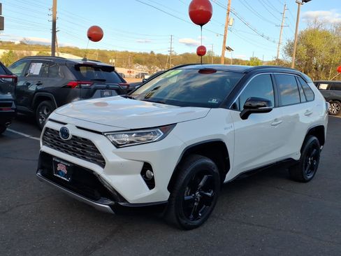 Certified 2019 Toyota RAV4 XSE AWD/4WD image 3