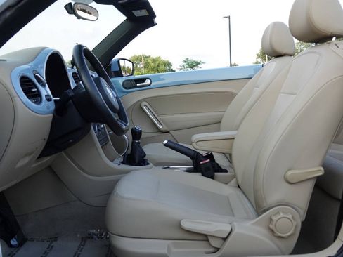 Used 2014 Volkswagen Beetle TDI FWD image 51