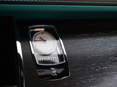 Certified 2021 Rolls-Royce Wraith RWD image 14