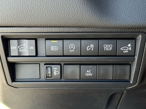Used 2026 Toyota Tundra Limited w/ Power Package AWD/4WD image 24