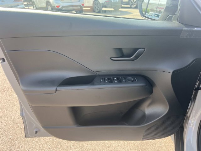 New 2027 Hyundai Kona SEL Sport FWD image 17