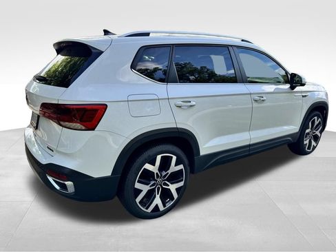 Used 2022 Volkswagen Taos SEL AWD/4WD image 4