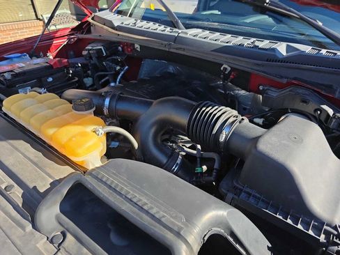 Used 2016 Ford F150 XLT w/ Equipment Group 302A Luxury image 22