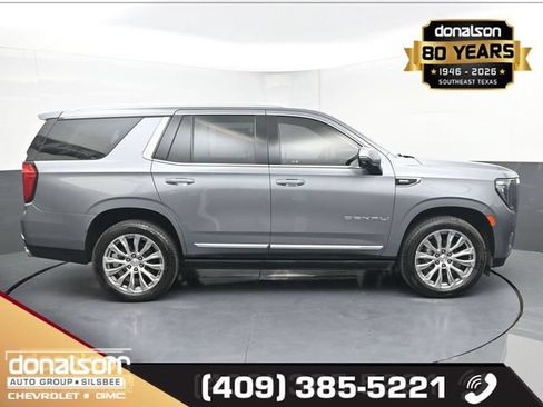 Used 2022 GMC Yukon Denali RWD image 2