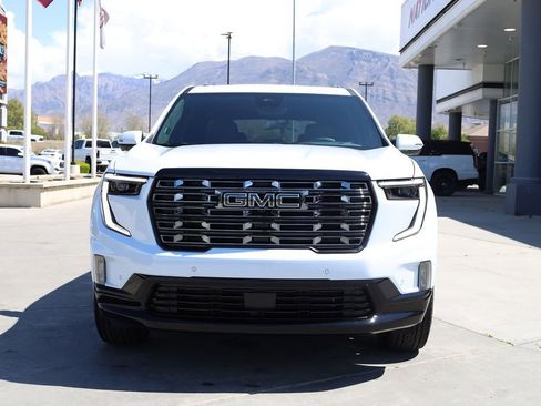New 2026 GMC Acadia Denali Ultimate AWD/4WD image 9