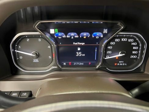 Used 2022 GMC Sierra 3500 Denali w/ Denali Ultimate Package AWD/4WD image 26