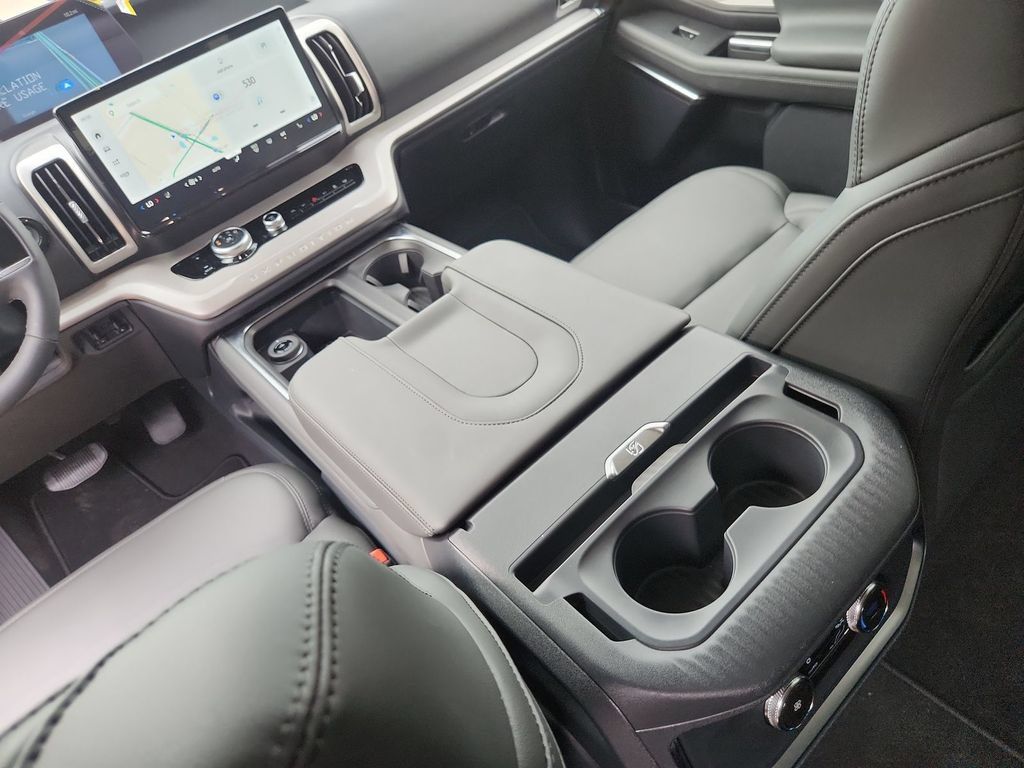 New 2027 Ford Expedition Max Active RWD image 25