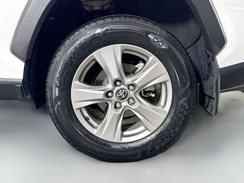 Certified 2023 Toyota RAV4 XLE w/ Convenience Package AWD/4WD image 29