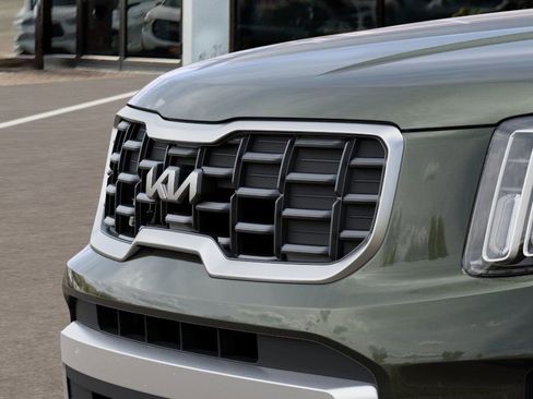 New 2025 Kia Telluride S image 12