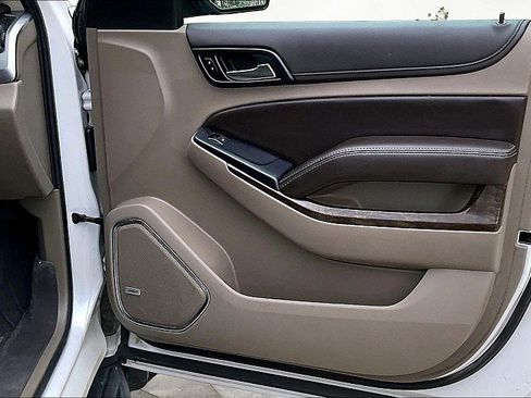 Used 2016 Chevrolet Suburban LT AWD/4WD image 28