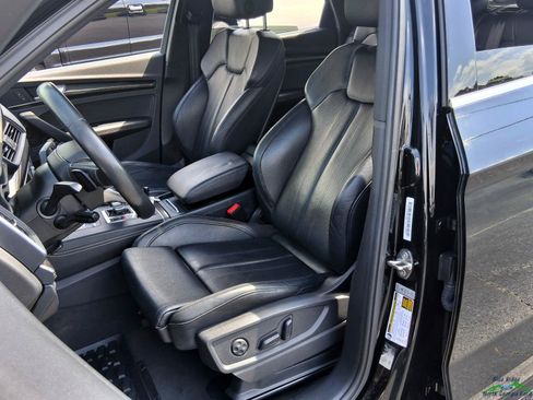 Used 2019 Audi SQ5 Premium Plus w/ Premium Plus Package AWD/4WD image 11