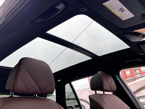 Certified 2026 BMW X5 sDrive40i image 13