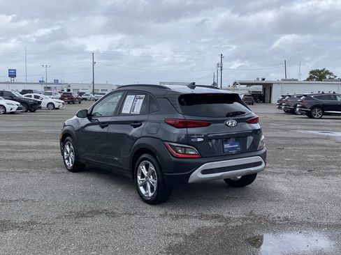 Used 2022 Hyundai Kona SEL FWD image 6