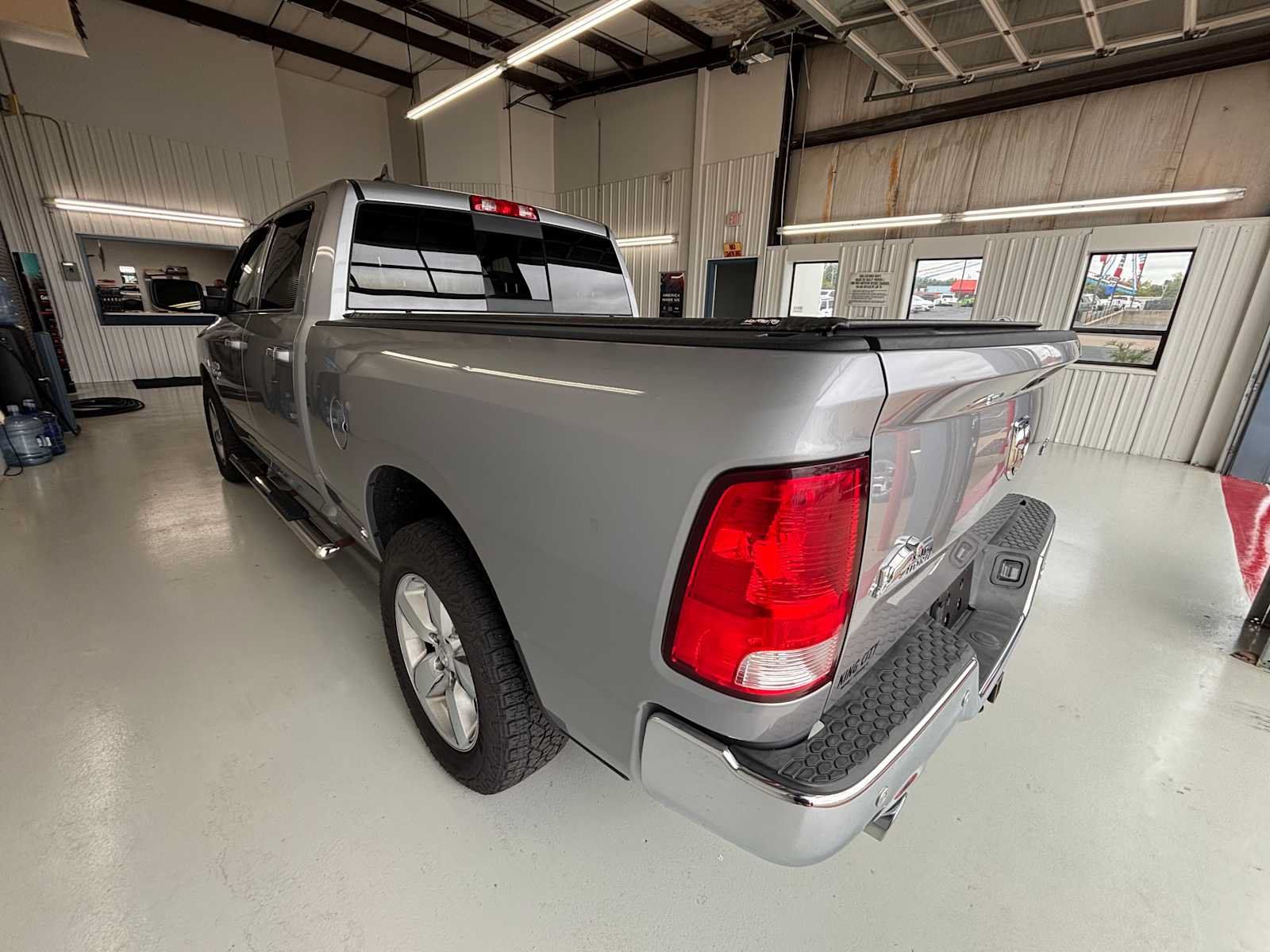 Used 2019 RAM 1500 Big Horn AWD/4WD image 4