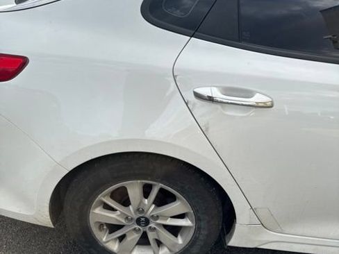 Used 2018 Kia Optima LX FWD image 21