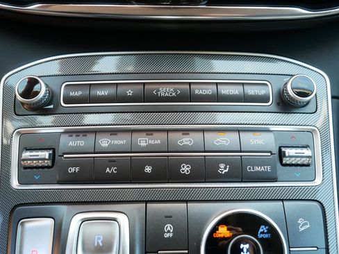 Used 2023 Hyundai Santa Fe SEL w/ Premium Package AWD/4WD image 23