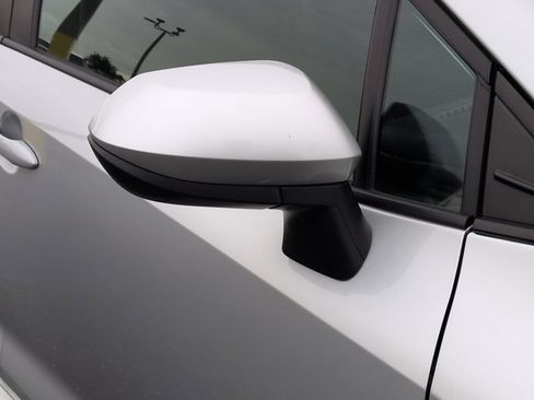 Used 2022 Toyota Corolla LE image 13