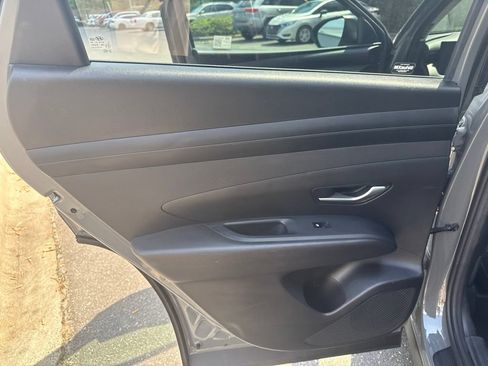 Used 2025 Hyundai Tucson SEL FWD image 31