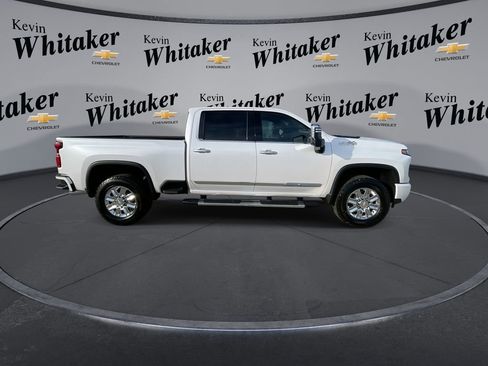 Certified 2024 Chevrolet Silverado 3500 High Country w/ High Country Premium Package AWD/4WD image 9