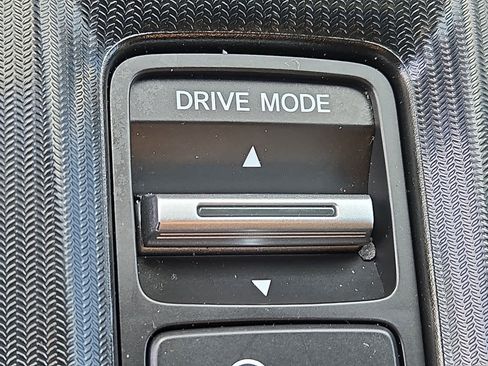 Used 2025 Honda Civic Sport image 25