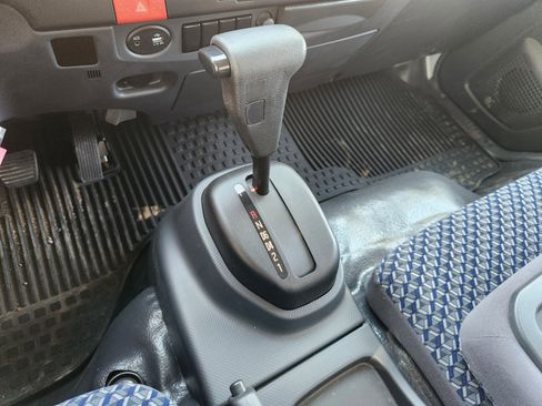 New 2024 Chevrolet Low Cab Forward image 20