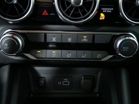 Used 2025 Nissan Sentra S image 28