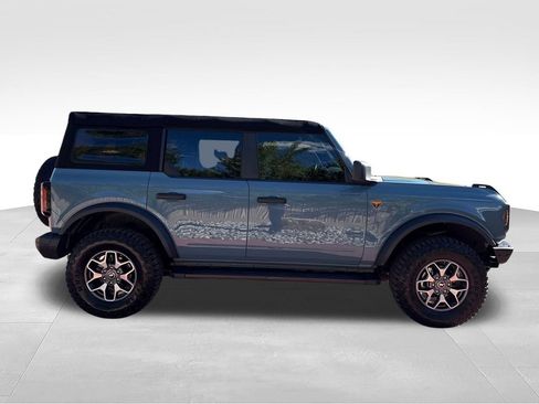 Used 2023 Ford Bronco Badlands AWD/4WD image 10