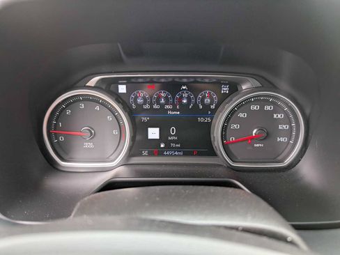 Certified 2021 Chevrolet Tahoe Premier AWD/4WD image 16