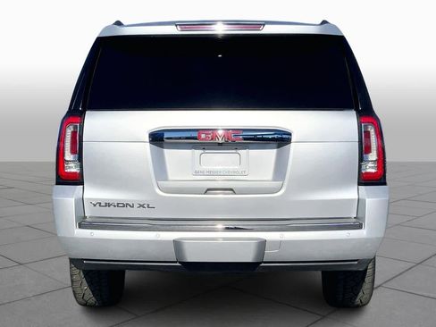 Used 2019 GMC Yukon XL Denali w/ Open Road Package image 4