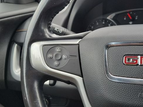 Used 2019 GMC Terrain SLE w/ Driver Convenience Package FWD image 11
