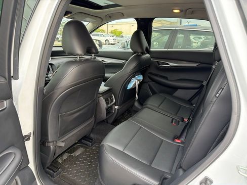 Certified 2023 INFINITI QX50 Luxe FWD image 15